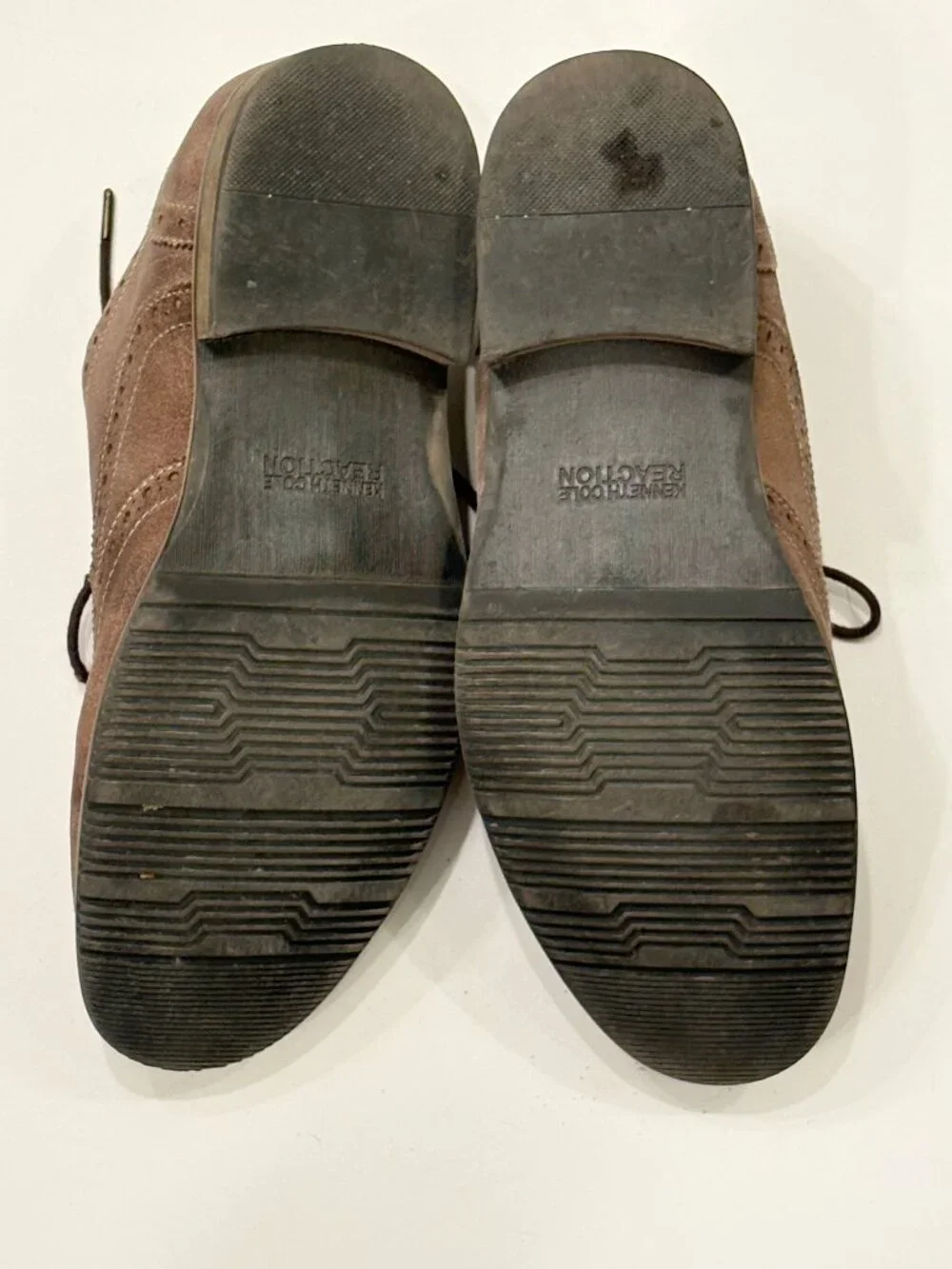 Kenneth Cole Reaction Rogue Trip suede wingtip Oxfords, 9.5 M